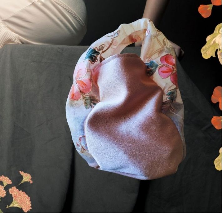 Bolso bombonera hecha a mano